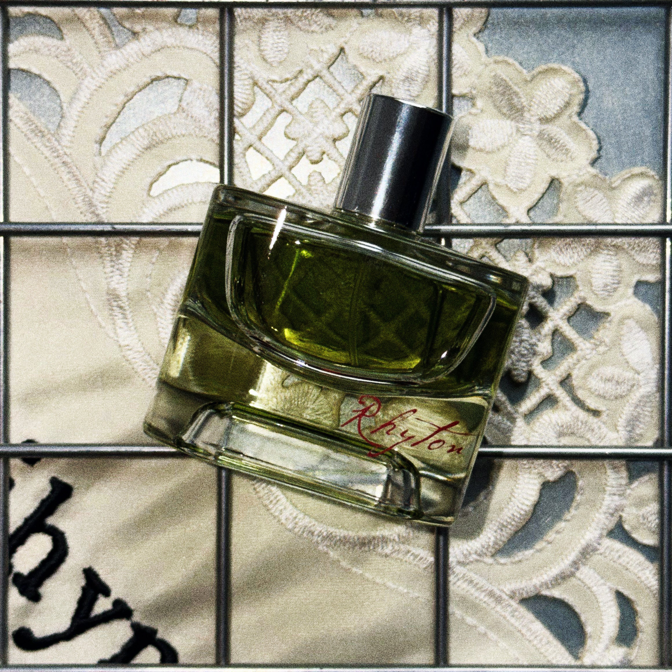 Rhyton — The Tablecloth