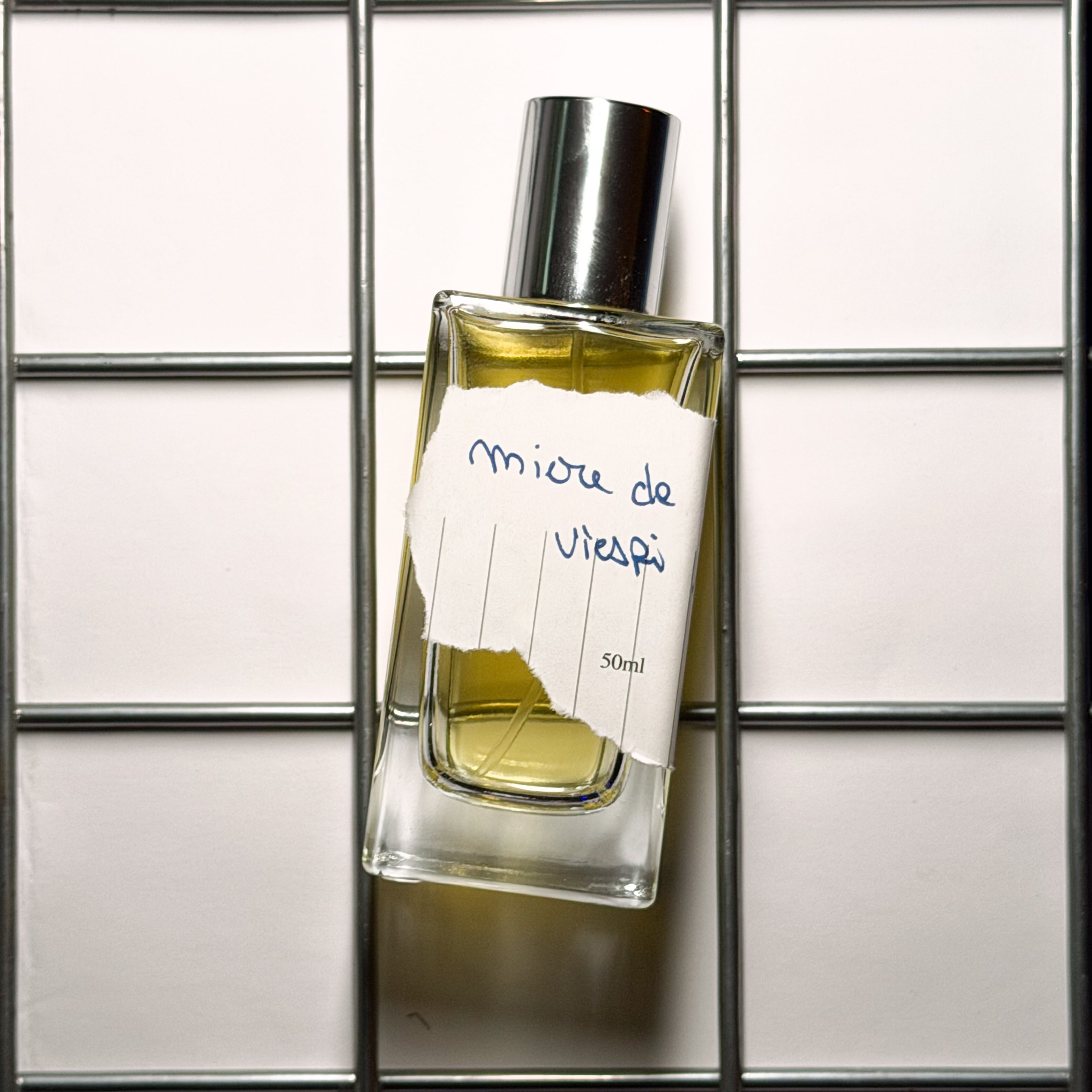 pour toi x Dziwne Wody — miere de viespi