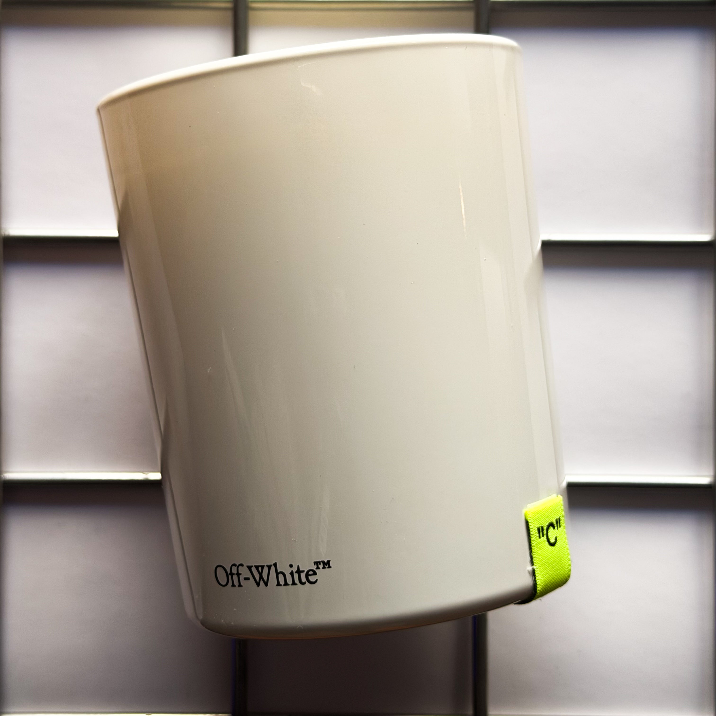 Świeczka OFF-WHITE — "C" Electric Star