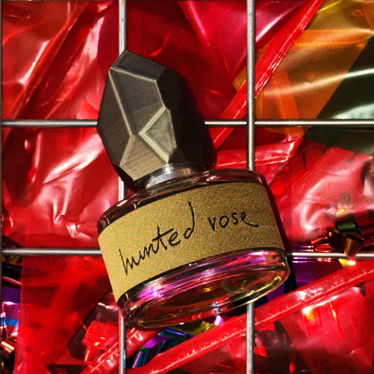 yDe – hunted rose