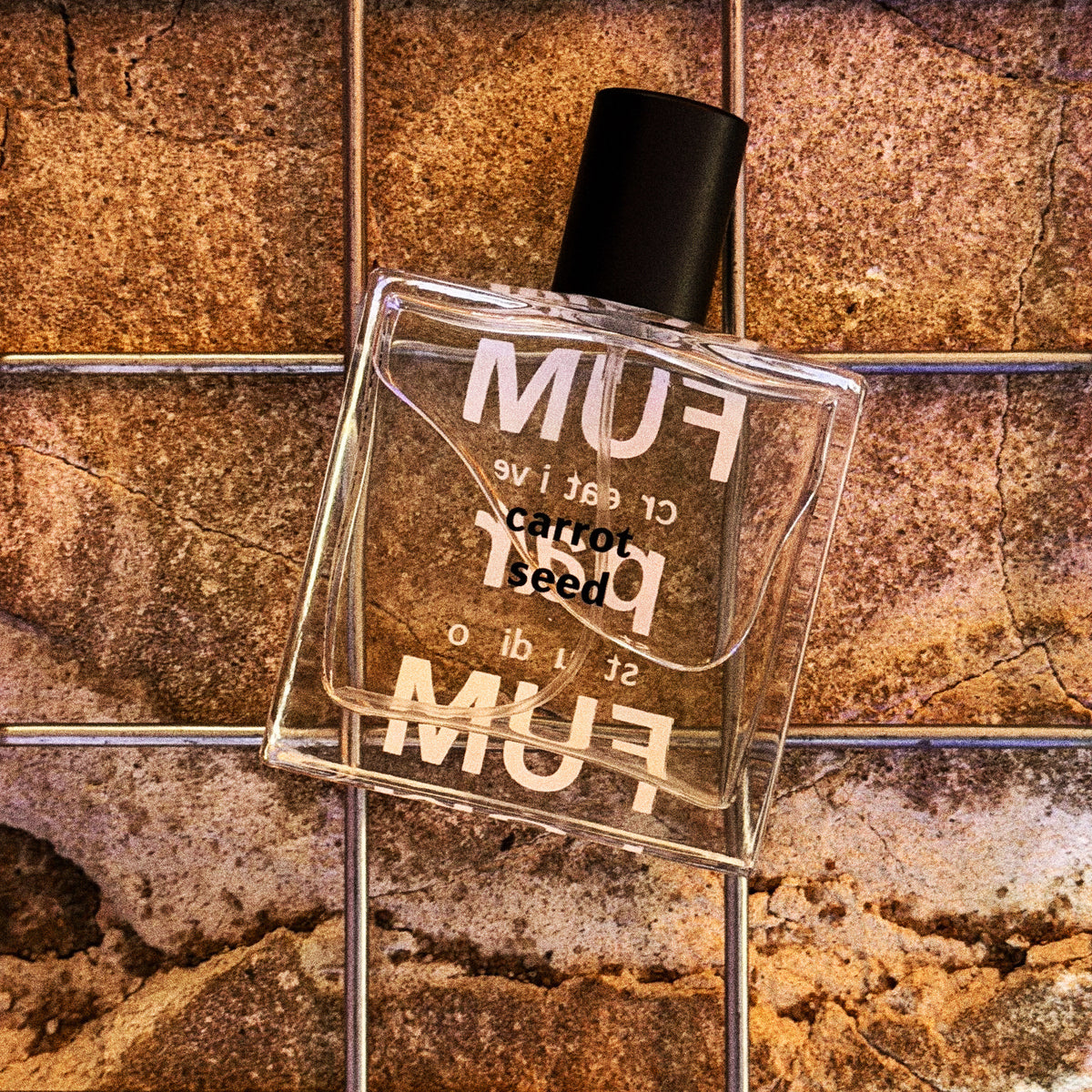 FUMparFUM — carrot seed